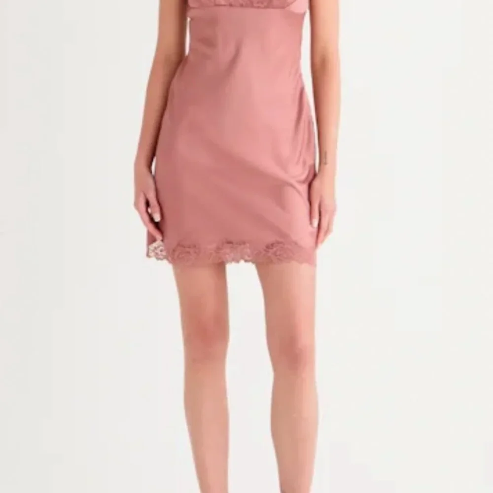 HOUSE OF CB Rose Lace Slip Dress - Large - Like New, never worn - Picture 4 of 7